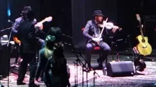 Leonard Cohen in Dublin 2013-1