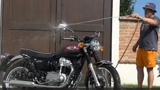 Kawasaki W800 | KI-Fake Video?! | Zonko putzt