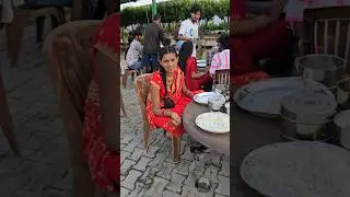 प्रिया खाना खा रहे हैं तवाबंदेव#amarnathsdk #shorts
