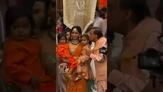 Isha Ambani Daughter ke sath Mukesh Ambani pote-potiyon se pyaar😍 Lovly Movement | Honey Singh Songs