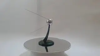 Спутник 1 сборка модели. Масштаб 