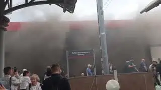 Горящий поезд на Ленинградском вокзале.