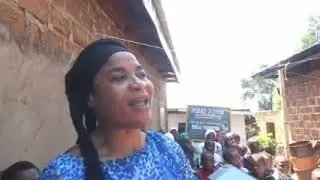 Alphaomegaa | Remise des cadeaux de Noël et partage du repas à l'orphelinat DORCAS.