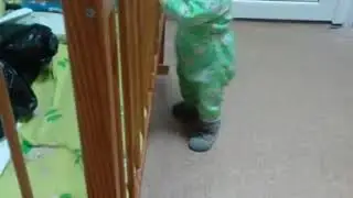 А я иду шагаю по Москве