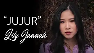 Lily Jannah - Jujur (Official Music Video) OST Keluarga Iskandar The Movie