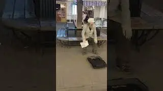 Просто дед...в России их мало(((