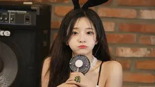 팬미팅에서 루루 코스프레했다.