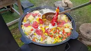 Шурпа в казане
