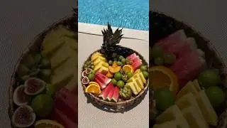 Summer Fruitplatter #platter #fruits #fruitplatters #früchte #foodie #buffet #fingerfood