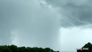 Penampakan Aneh Dilangit