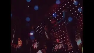 The Spitfires - Remains The Same