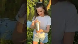 Освежающий и очень сытный коктейль получается)