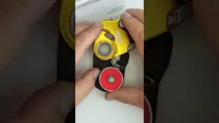 Блок с зажимом Petzl MINI TRAXION (new)