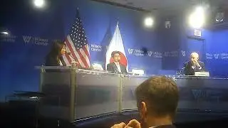 US DFC CEO Scott Nathan says private sector investing now in #ukraine