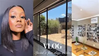 VLOG: First year university | Freelance Modelling gig + SYNC Models