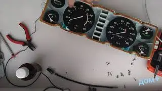 VAZ-2107 dashboard