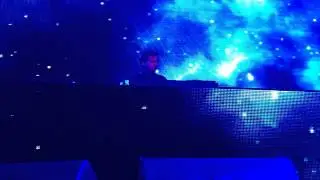 Armin Van Buuren feat. Trevor Guthrie, This Is What It Feels Like (David Guetta Remix)