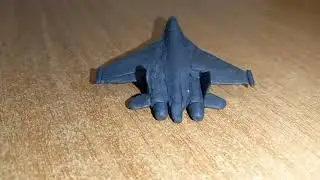 Российский Многоцелевой  Сверхманёвренный Истрибитель СУ-35 из пластилина