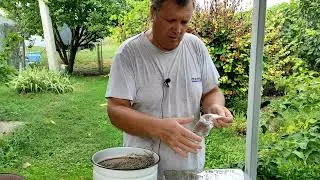 Как приготовить КАС-81 для пчёл
