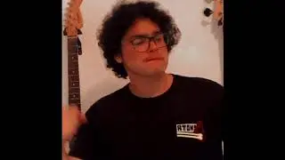 Waack - Menina do Cabelo Curto (LYRIC VISUALIZER OFICIAL)