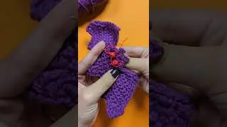 Crochet these spooky bats for your Halloween decor 🦇🎃 #shortscrochet