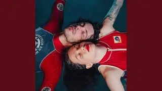 À la piscine