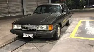 Diplomata se 1990 preto nobre
