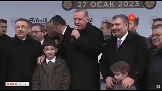 Cumhurbaşkanı Recep Tayip Erdoğan, şarkı söyledi.