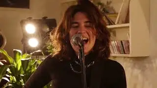 LOLA - "Martes" de Feli Colina