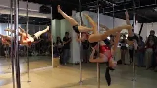 [Pole Choreography] Ariana Grande - Have a Merry Little Christmas
