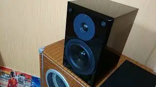 Yamaha Pianocraft RX-E600 c колонками Yamaha NX-E400