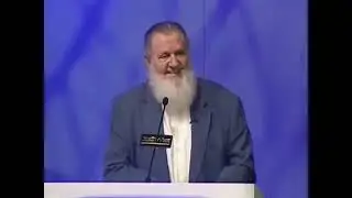 STORY OF A CHRISTIAN PRIEST WHO BECAME MUSLIM PLEASE WATCH WITH AN OPEN HEART IF YOU CAN