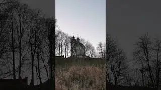 Петропавловский собор на берегу Оки🦊