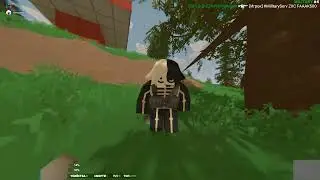 Как убрать одежду на персонаже [Unturned]
