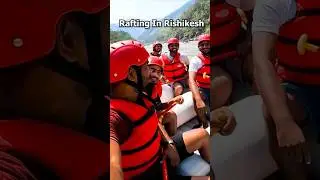 Rafting in Rishikesh | Ye Baatein Yaad Rakhna Warna Problem Hoga #shorts #rafting #shortvideo