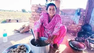 Desi Tarike Naal Banai Pajiri, Panjiri made in the desi way, which is called Siddhan in Marwari.