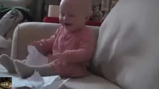 Маленькие хохотунчики. Веселое видео про самых маленьких