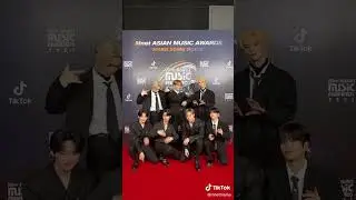 Stray Kids Mama 2021