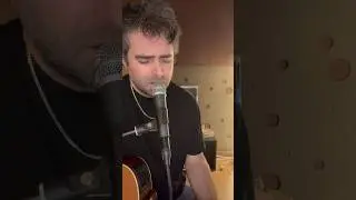 Riots 🤍 #acoustic #riots #live #studio