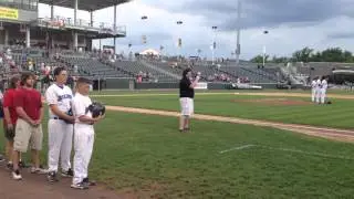 Canadian National Anthem - Rockland Boulders vs Quebec Les Capitales