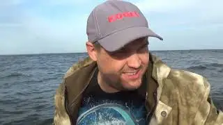 Справляемся на лодке, камышинский берег, залив, варим уху, жарим рыбку. Часть 3