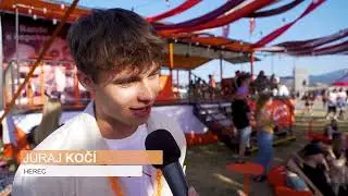 Námestie lásky Originálny spôsob, ako na festivale zblížiť nezadaných a oddať zamilovaných