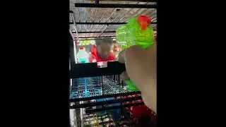 Пацан растре#ял мирных покупателей
