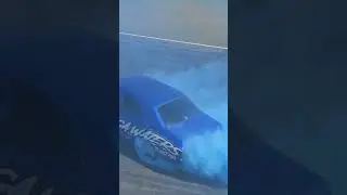 Skids for days !