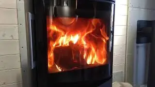 горение печи HWAM 4640 m  с автопилотом