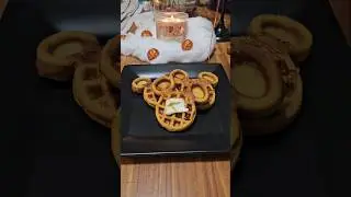 Pumpkin Pecan Waffles 🧇  #baking #waffles #pumpkin #pumpkinpecanwaffles #fallfood #mickeymouse