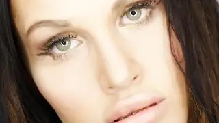 Face of the Day: CARAMEL EYES