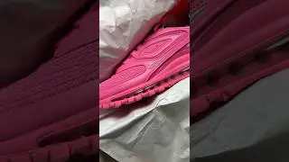 Nike Supreme Air Max 98 Pink
