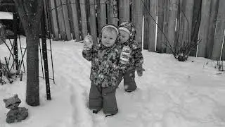 Snow dreamers | Snow fall rouses your inner child to dream and play once more ❄❤