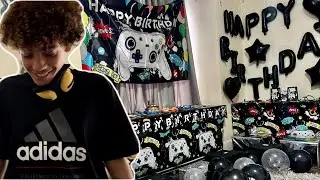 DONTAE’S 13TH BIRTHDAY OPENING PRESENTS!! | HUGE SURPRISE APPLE HAUL!! | THe Bowie Family